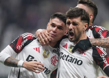 Luis-e-Arrascaeta-flamengo