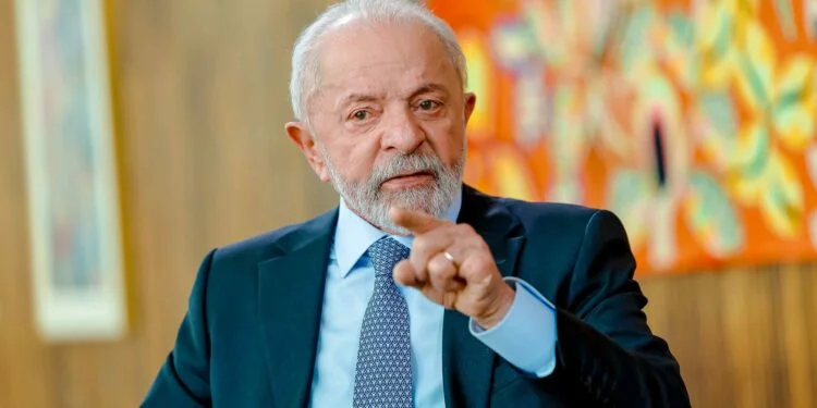Desaprovação do governo Lula é de 51%
