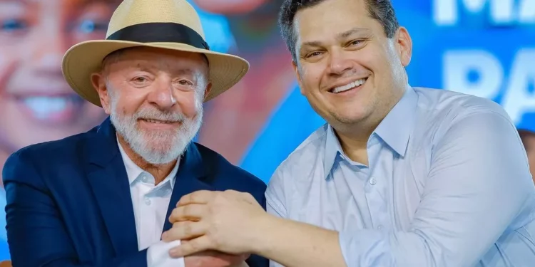 Alcolumbre se torna principal aliado de Lula para barrar Pec da blindagem
