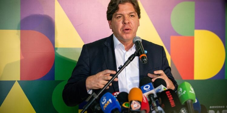 MINISTRO DAS COMUNICAÇÕES