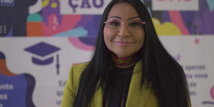 Ex-deputada federal pelo Amapá, Sílvia Waiãpi (Foto: João Dejacy/Rios de Notícias)