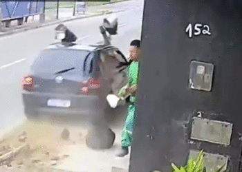 Vídeo trabalhador escapa de atropelamento e reage com oração