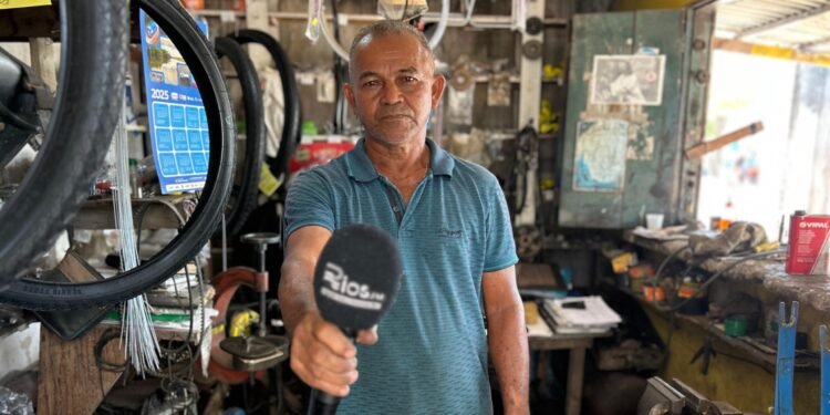 A Voz de Novo Aripuanã: conheça a história de César Sodré, que mantém viva a tradição do rádio no Alto Madeira