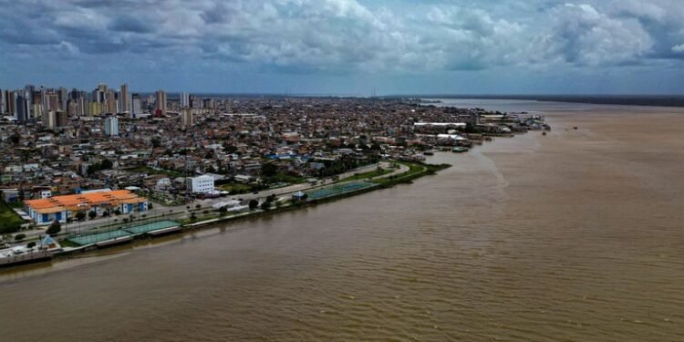 Câmara aprova transferir capital do Brasil para Belém durante COP30