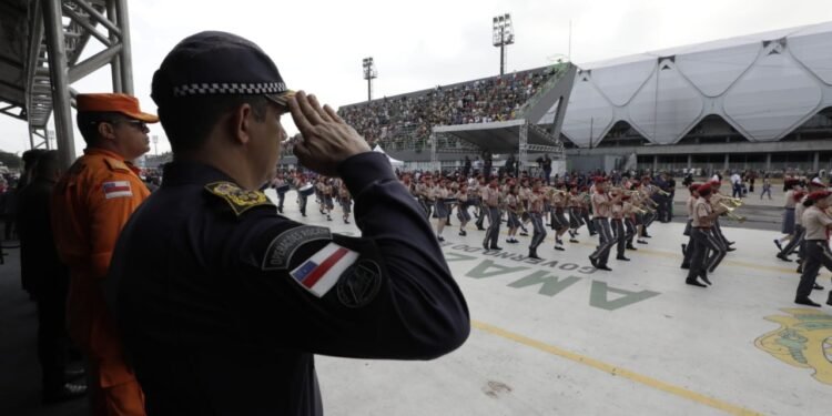 desfile-civico-militar