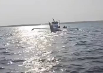 AVIÃO - RIO ANDIRÁ