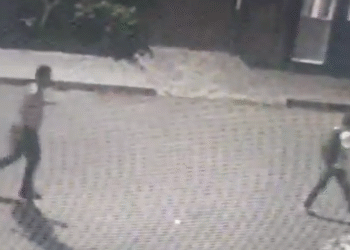 Adolescente atacada por homem impede tentativa de estupro em Manaus, veja vídeo