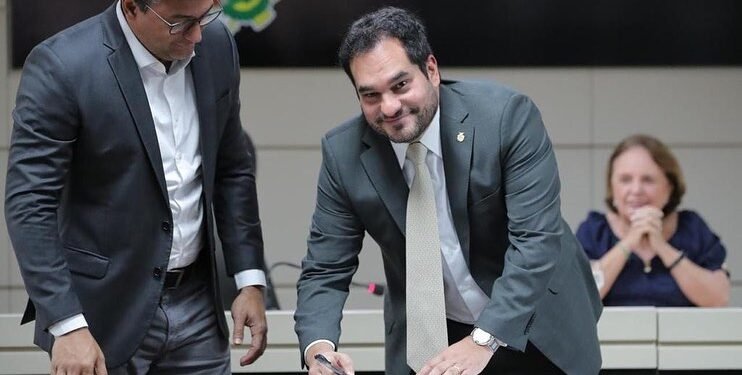 Projeto de lei do governo muda regras da Casa Civil e pode beneficiar Flávio Antony em disputa para desembargador