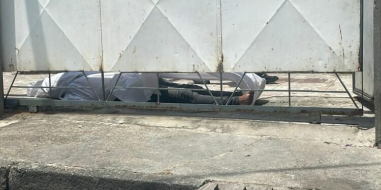Homem morre eletrocutado ao realizar reparo em sua residência na zona Leste de Manaus