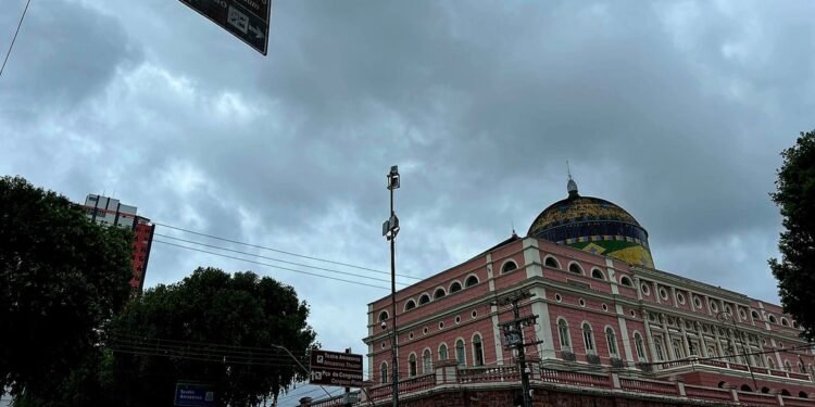 Fala Manaus: Chuvas causam alagamentos e prejuízos no Centro
