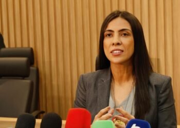Padrasto é preso por estuprar enteada de nove anos desde os sete; mãe é investigada
