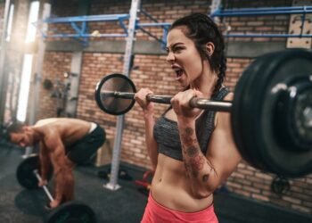 Com a proximidade do final do ano, aumenta a corrida para entrar em forma para as festas e para curtir o verão