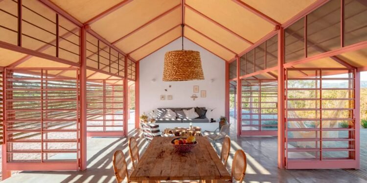 Arquitetura tradicional ganha destaque como alternativa sustentável em projetos residenciais