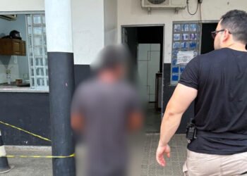 Homem é preso por cárcere privado e violência psicológica contra a companheira