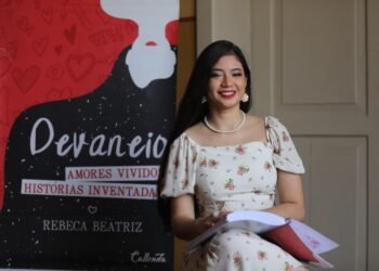 Escritora amazonense celebra a força feminina na literatura durante Feira de Livros do Sesc