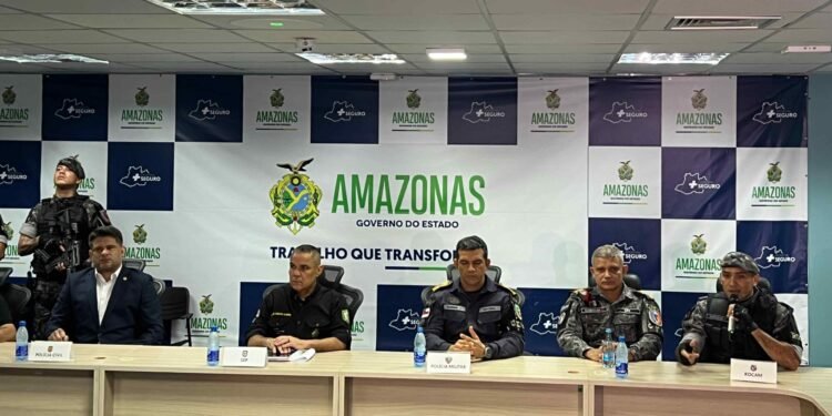 Coletiva de imprensa com as Forças de Segurança do Amazonas (Foto: Tunico Santos/Rios de Notícias)