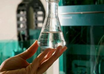 Cientistas desenvolvem testes rápidos para detecção de metanol em bebidas