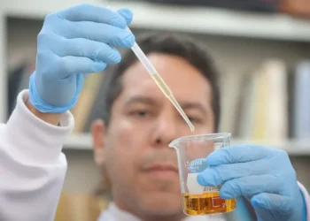 Novo protocolo de São Paulo permite detecção de metanol em bebidas