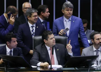 Congresso aprova crédito de R$ 42 bi para Previdência e Bolsa Família
