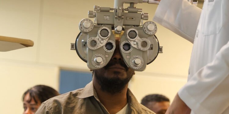 Serviço oftalmológico no Vasco Vasques segue até dezembro com consultas e exames especializados