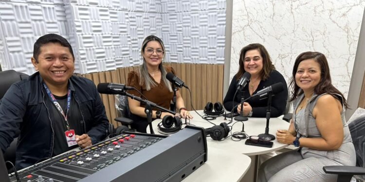 Maria do Carmo fala à Rios FM Parintins em primeiro teste com sinal aberto: ‘temos planos de expansão para todo interior’