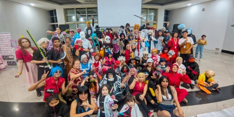 Plaza Geek promove concurso de 'COS Pobre' e celebra universo cosplay neste domingo, 16