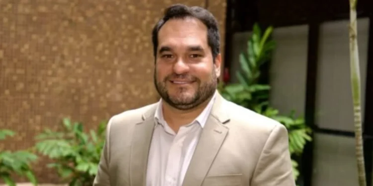 Advogado Flávio Antony