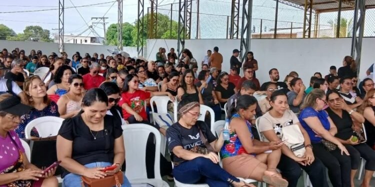 Categoria anuncia fim da greve