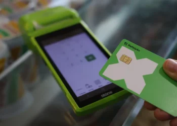 Redes têm um ano para liberar bandeiras no vale-refeição e alimentação