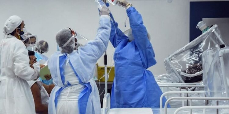 Número de enfermeiros no Brasil cresce 44% em cinco anos