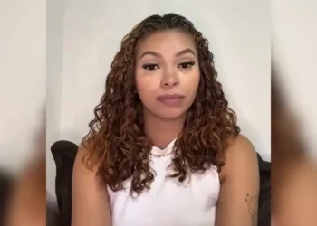 maria-eduarda-japinha-cv-pronunciamento