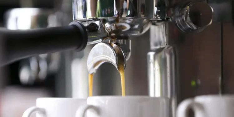 Estudo diz que café reduz risco de recorrência de arritmia cardíaca