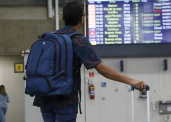 STF suspende ações de indenizações por atraso e cancelamento de voos