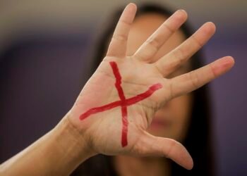 OMS: 840 milhões de mulheres no mundo foram alvo de violência