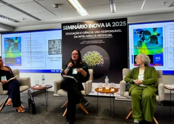 Uso de IA entre alunos e professores exige políticas de segurança