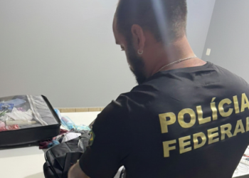 Dois colombianos são presos por tráfico de drogas no Aeroporto de Tabatinga