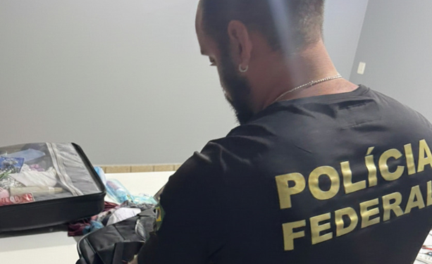 Dois colombianos são presos por tráfico de drogas no Aeroporto de Tabatinga