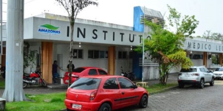 Jovem morre ao ser atingido por tiro na cabeça em Manacapuru