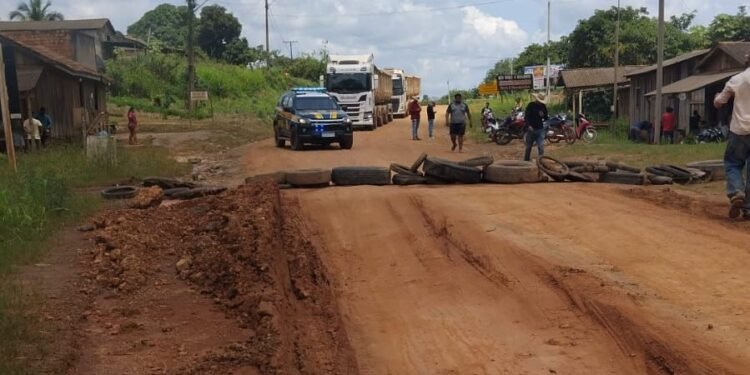 Novo Bloqueio BR-319