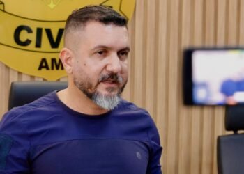 Homem é preso por efetuar disparos em posto de combustível