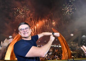 Em meio a investigações, prefeito diz que está em busca de atração internacional para o ‘Sou Manaus’ 2026