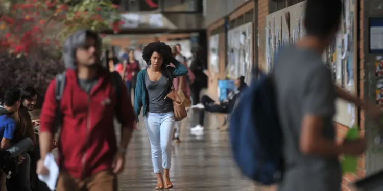 Orçamento 2026 traz corte de quase R$ 500 milhões para universidades