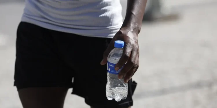 Veja dicas para se proteger da onda de calor extremo