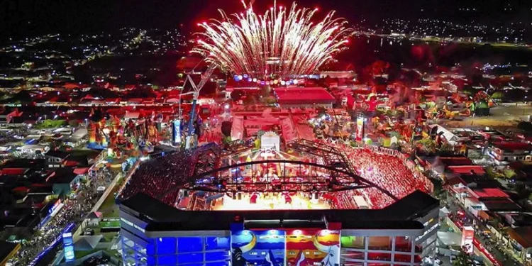 Ingressos para o Festival de Parintins 2026 esgotam em três horas após liberação das vendas