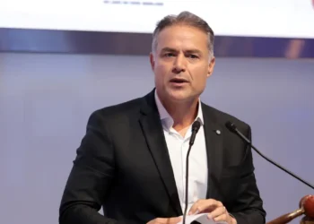 Ministro dos Transportes prevê 14 leilões rodoviários no país em 2026