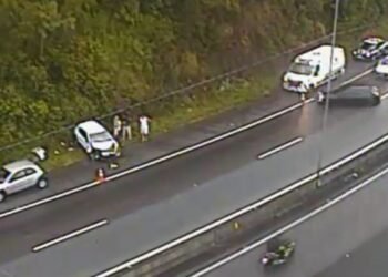 Policiais são atropelados enquanto atendiam ocorrência