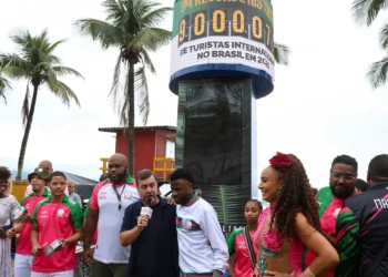 Brasil tem recorde de 9 milhões de turistas internacionais em 2025