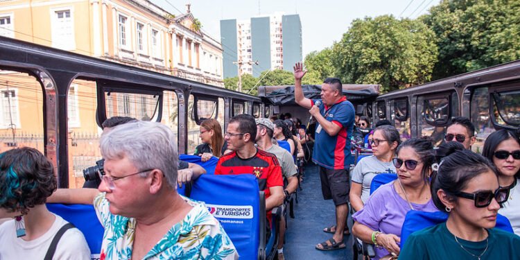 Turismo no Amazonas cresce 11,1% e se destaca em ano recorde do setor no Brasil