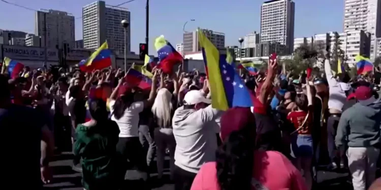 Venezuelanos celebram prisão de Maduro