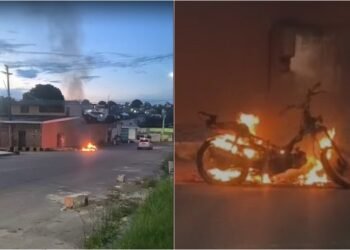 Motocicleta incendeia no bairro Cidade Nova 2